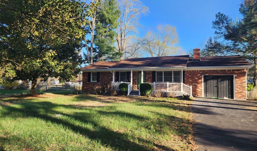 9613 ORIOLE Ln, Bel Alton, MD 20611 - 3 Beds, 2 Bath