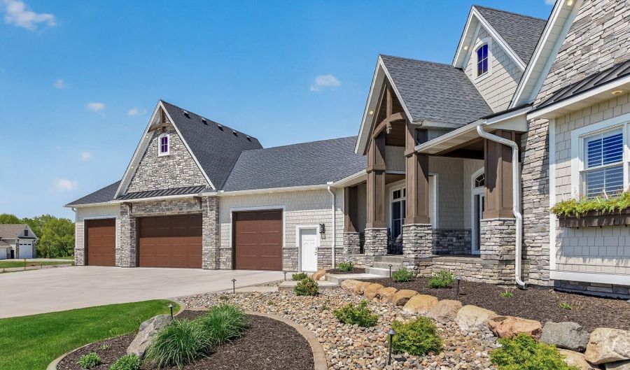 4435 167th Ave NW, Andover, MN 55304 - 4 Beds, 4 Bath