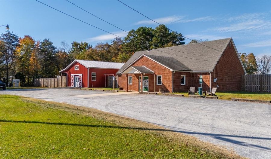 273 Riverbend Rd, Altavista, VA 24517 - 0 Beds, 2 Bath