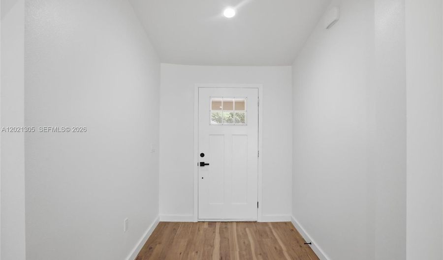 2031 W Myakka Rd, Avon Park, FL 33825 - 4 Beds, 2 Bath