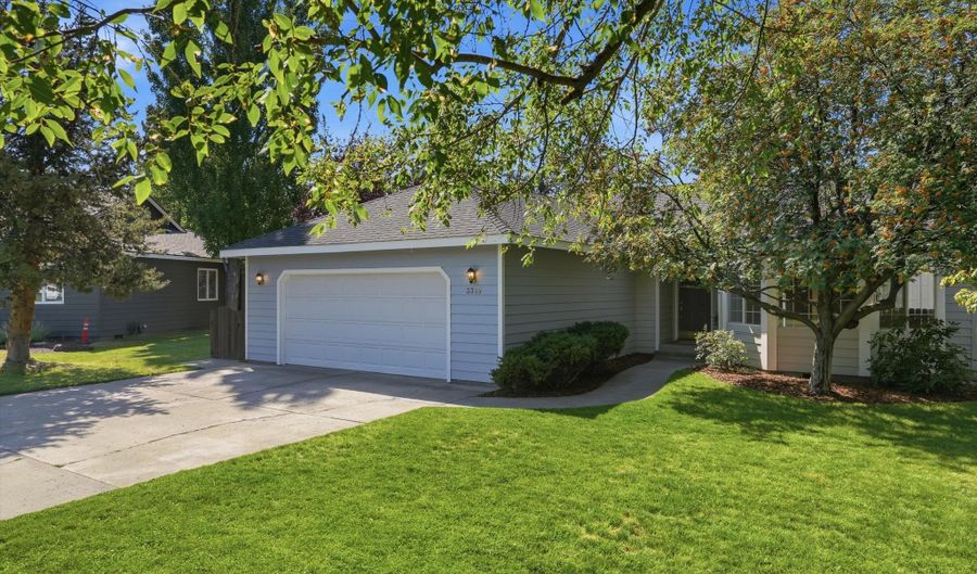 3389 NE Stonebrook Loop, Bend, OR 97701 - 3 Beds, 2 Bath