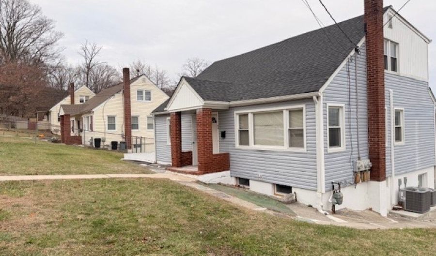 83 Academy St, Andover, NJ 07801 - 4 Beds, 2 Bath