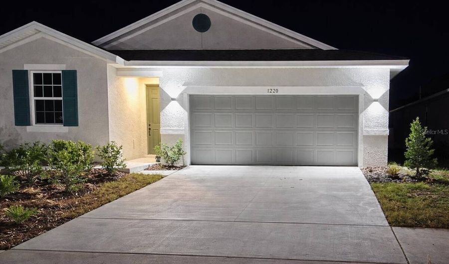 1220 Mattie Pointe Blvd, Auburndale, FL 33823 - 4 Beds, 2 Bath