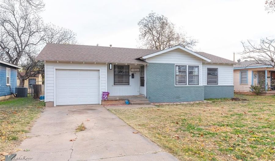325 Burger St, Abilene, TX 79603 - 3 Beds, 1 Bath