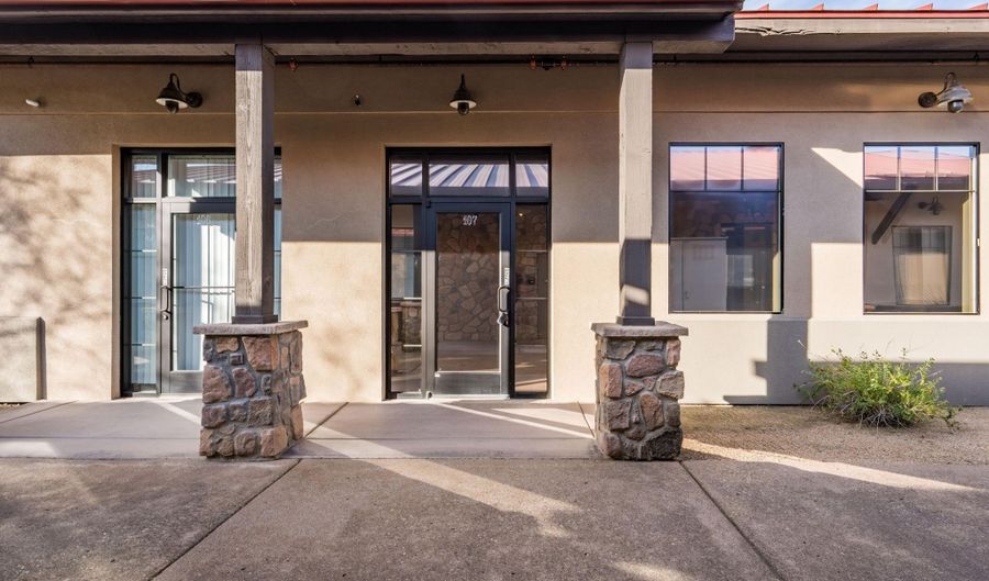 7100 E Cave Creek Rd 107, Cave Creek, AZ 85331 - 0 Beds, 0 Bath