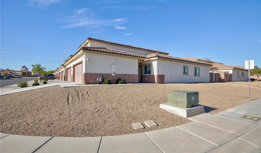 1410 Pink Dawn Dr, Henderson, NV 89014 - 3 Beds, 2 Bath