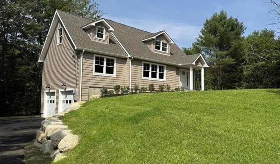 606 Alton Mountain Rd, Alton, NH 03810 - 4 Beds, 3 Bath