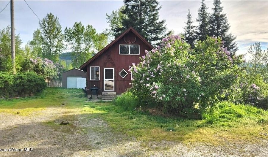 205 Calder Park Rd, Calder, ID 83808 - 4 Beds, 2 Bath