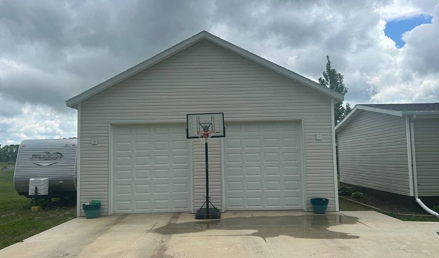 1224 101st St NE, Bottineau, ND 58318 - 4 Beds, 2 Bath