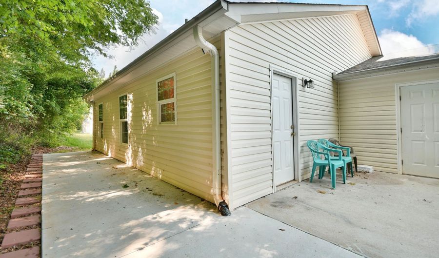 108 Rudolph Ct, Anderson, SC 29625 - 3 Beds, 2 Bath