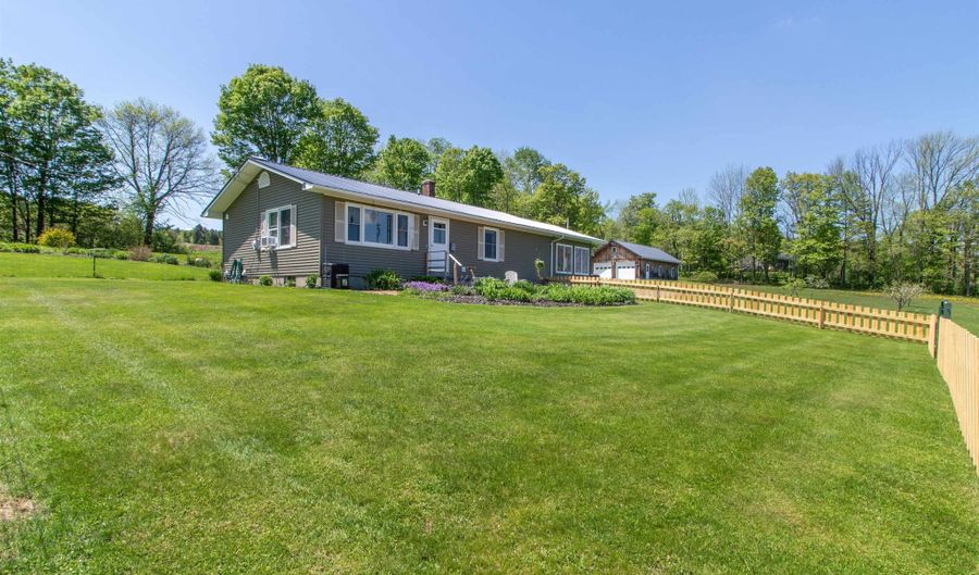 938 Stevens Rd, Barton, VT 05822 - 3 Beds, 2 Bath