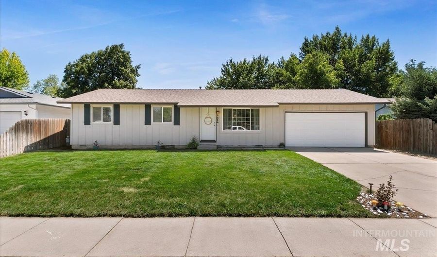 2214 N Constantine Ave, Boise, ID 83704 - 3 Beds, 1 Bath