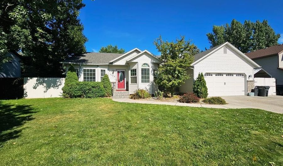 1135 Kortnee Dr, Idaho Falls, ID 83402 - 5 Beds, 3 Bath