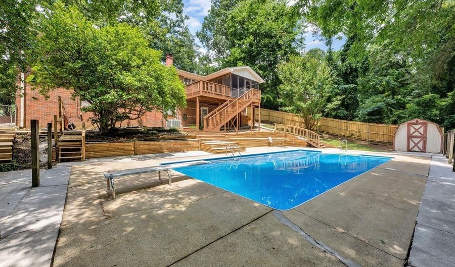 834 BURNING TREE Trl, Alabaster, AL 35007 - 4 Beds, 3 Bath