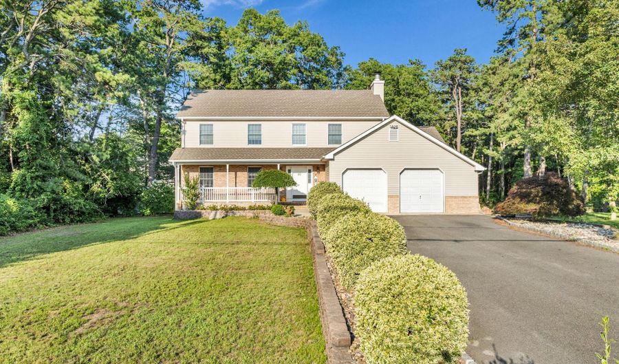 361 Eastern Blvd, Bayville, NJ 08721 - 4 Beds, 3 Bath