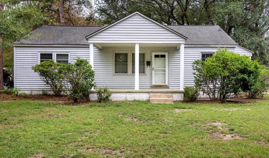 413 Seymour St, Aberdeen, NC 28315 - 3 Beds, 2 Bath