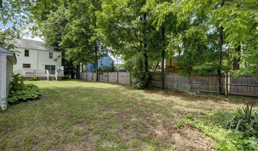 23 Morris Ave, Bristol, CT 06010 - 3 Beds, 1 Bath