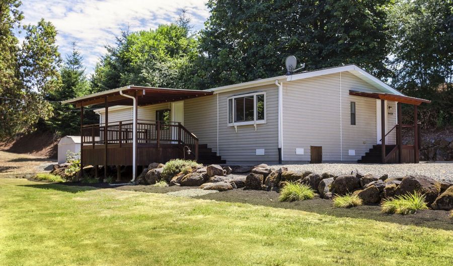 16428 S BUCKNER CREEK Rd, Beavercreek, OR 97004 - 3 Beds, 2 Bath