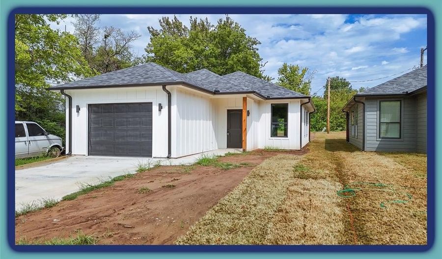 1106 S Stockton St, Ada, OK 74820 - 3 Beds, 2 Bath