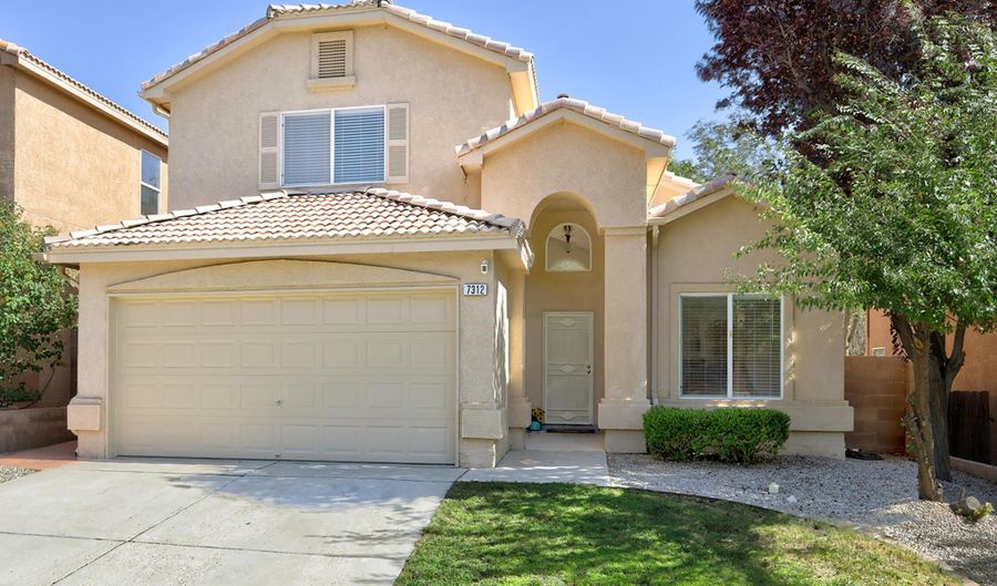 7312 Desert Eagle Rd NE, Albuquerque, NM 87113 - 3 Beds, 3 Bath