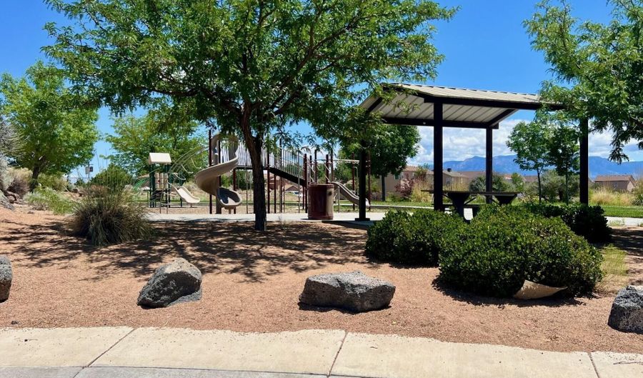 6408 LOS PUEBLOS Pl NW, Albuquerque, NM 87114 - 3 Beds, 3 Bath