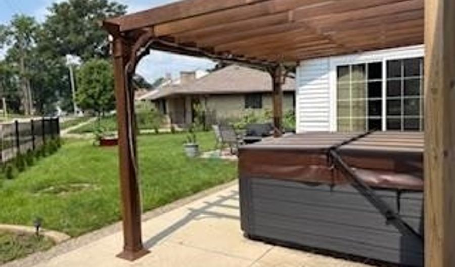 1425 23rd Ave, Monroe, WI 53566 - 4 Beds, 3 Bath