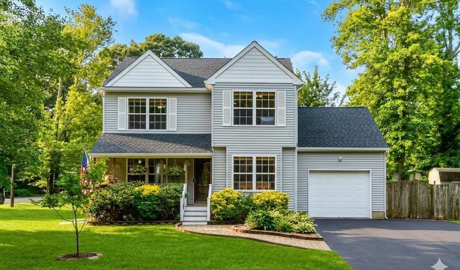 70 Sloop Creek Rd, Bayville, NJ 08721 - 3 Beds, 3 Bath