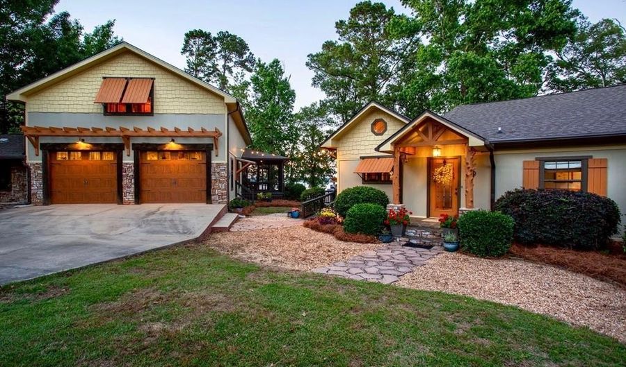 2215 Powell Trce, Abbeville, AL 36310 - 5 Beds, 5 Bath