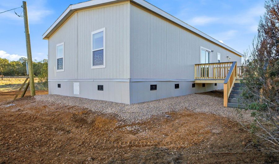 2146 Copper Rd, Clay Springs, AZ 85923 - 4 Beds, 2 Bath