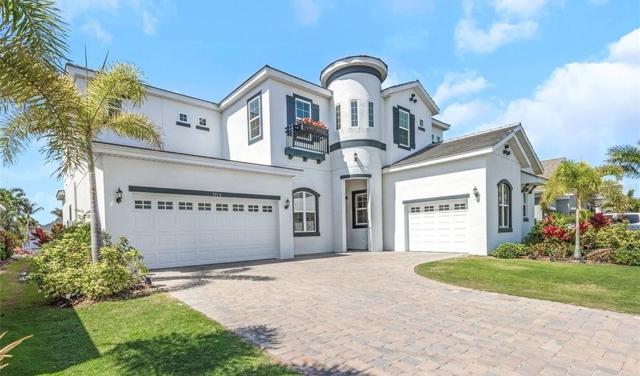 1016 SIGNET Loop, Apollo Beach, FL 33572 - 6 Beds, 5 Bath