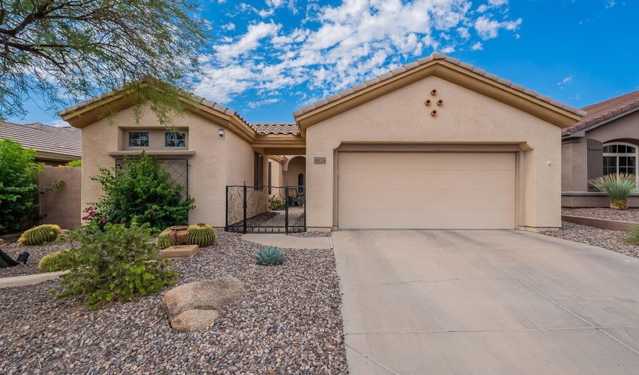 41124 N PRESTANCIA Dr, Anthem, AZ 85086 - 3 Beds, 3 Bath