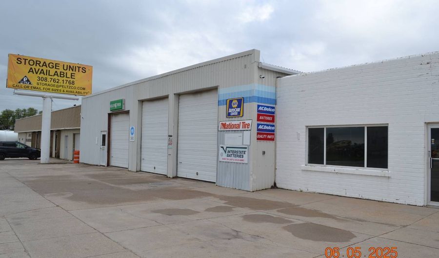 1024 Flack Ave, Alliance, NE 69301 - 0 Beds, 3 Bath
