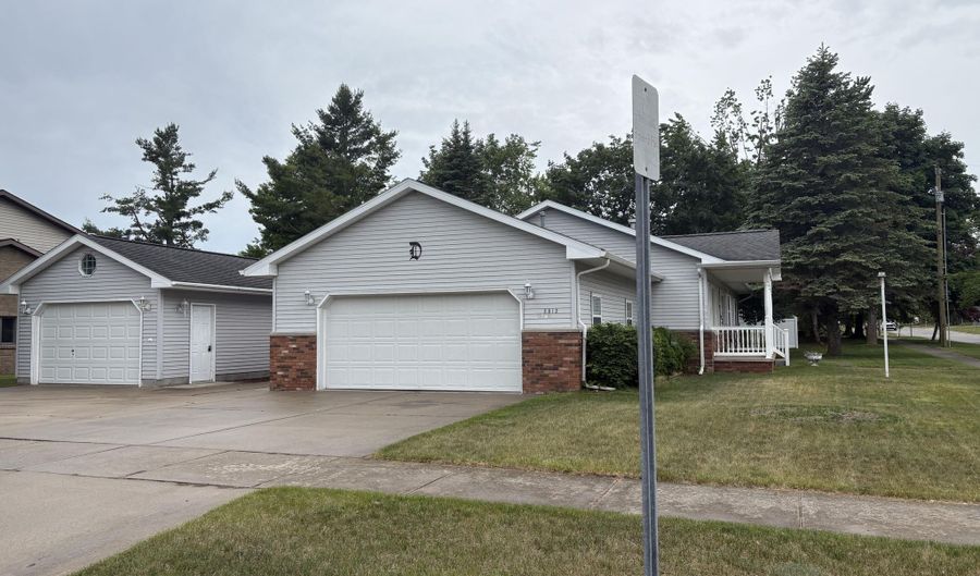 2812 S Fifth Ave, Alpena, MI 49707 - 3 Beds, 2 Bath