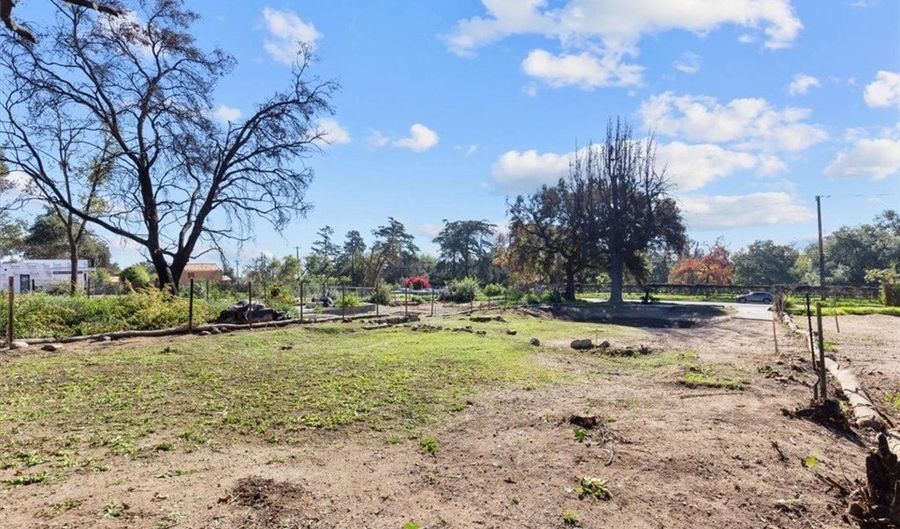 215 E Calaveras, Altadena, CA 91001 - 0 Beds, 0 Bath