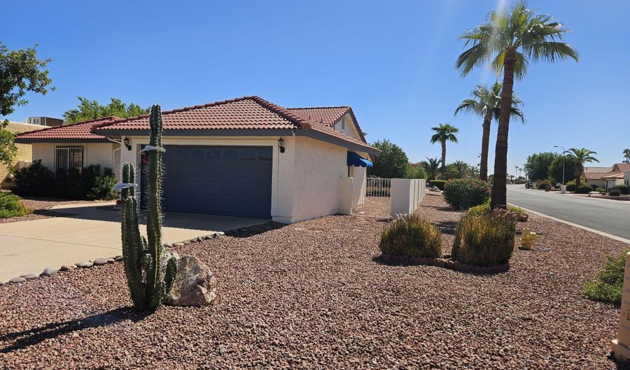 9535 E PINTO Pl, Sun Lakes, AZ 85248 - 2 Beds, 2 Bath