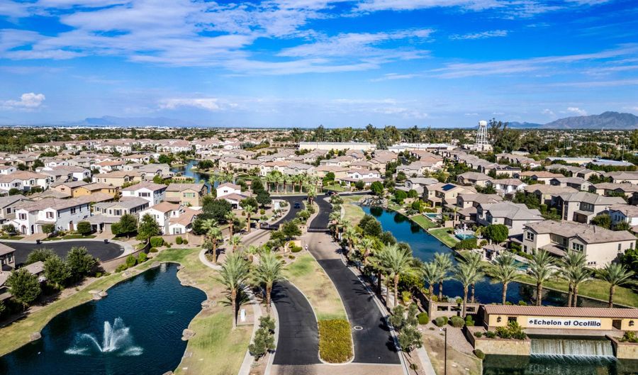 903 W GLACIER Dr, Chandler, AZ 85248 - 4 Beds, 4 Bath