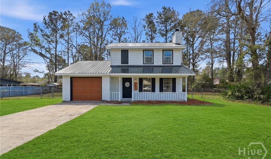 205 Pamela Dr, Allenhurst, GA 31301 - 3 Beds, 3 Bath