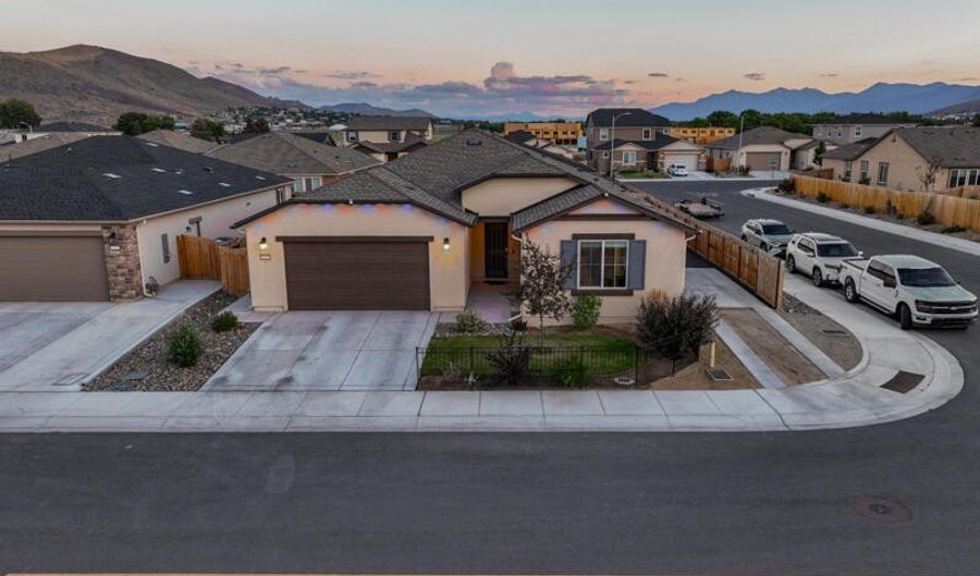 1845 Tipton Peak St, Carson City, NV 89701 - 4 Beds, 3 Bath
