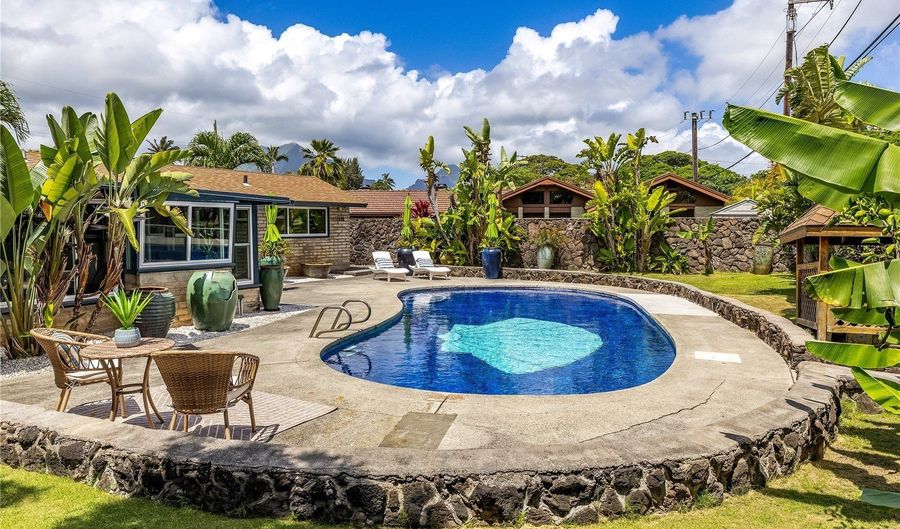 126 Mahealani Pl, Kailua, HI 96734 - 3 Beds, 2 Bath