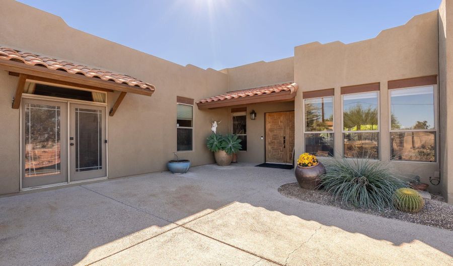 28243 N 58TH St, Cave Creek, AZ 85331 - 4 Beds, 3 Bath