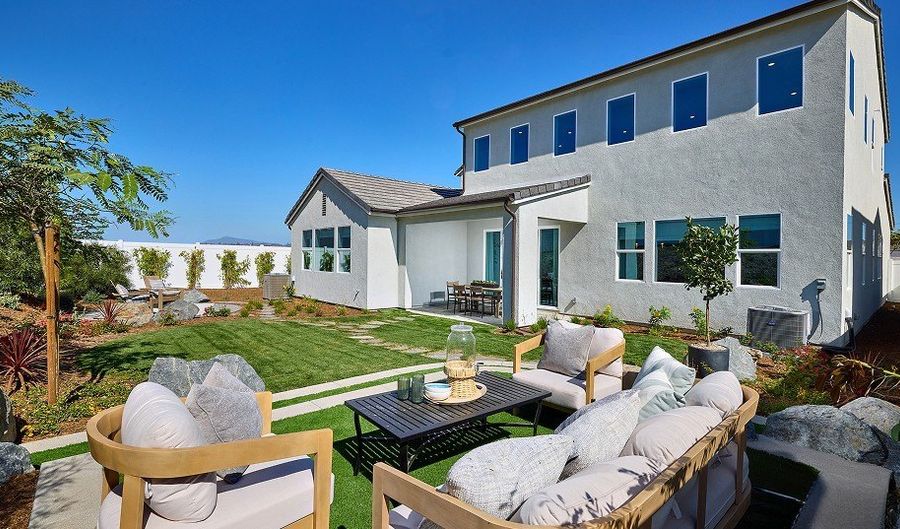 120 Alethea Way, Oceanside, CA 92057 - 4 Beds, 5 Bath