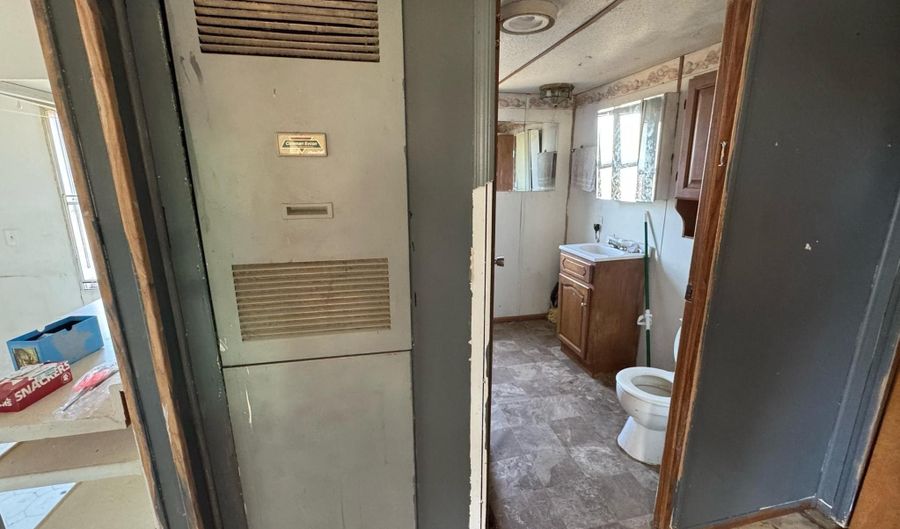 4711 SMITH Rd, Bridgeville, DE 19933 - 3 Beds, 2 Bath