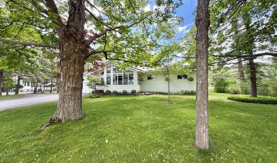 8445 Gutchess Rd, Alpena, MI 49707 - 4 Beds, 3 Bath