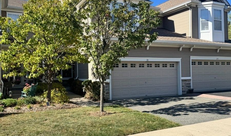 21 Junegrass Way, Allamuchy Twp., NJ 07840 - 3 Beds, 3 Bath