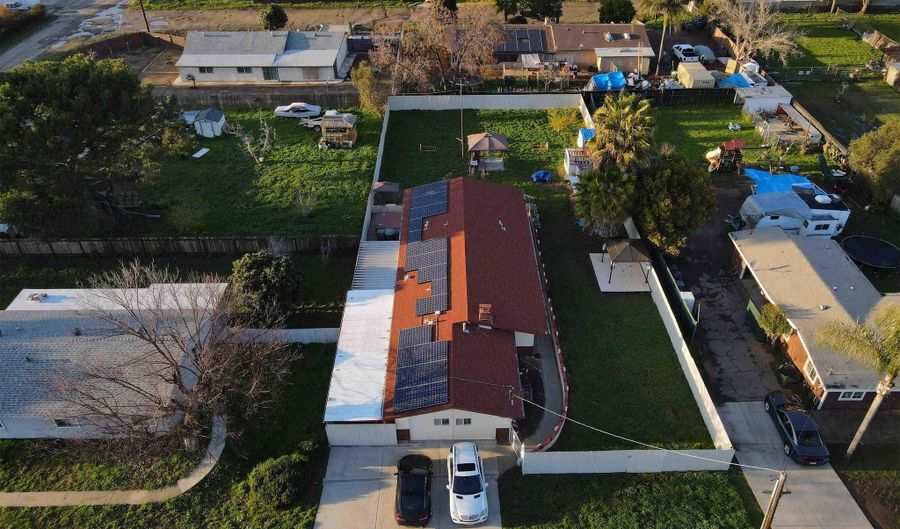 402 Vista Ave, Escondido, CA 92026 - 3 Beds, 2 Bath