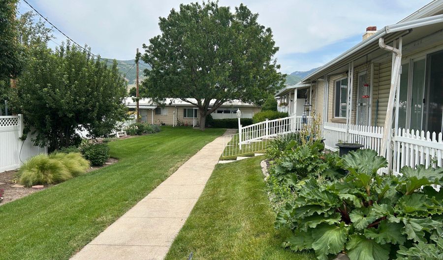 401 W 400 N 49, Bountiful, UT 84010 - 3 Beds, 1 Bath