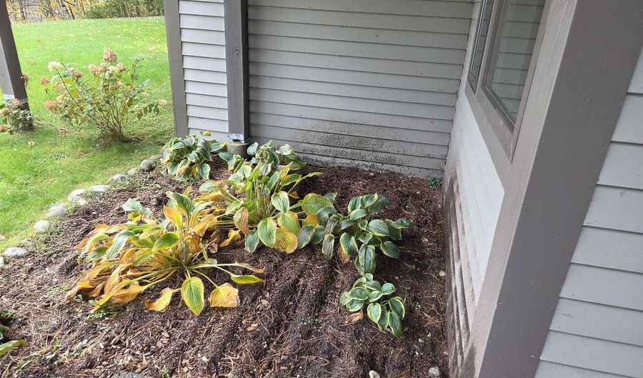 21 Overlook Rd 5, Campton, NH 02332 - 1 Beds, 1 Bath