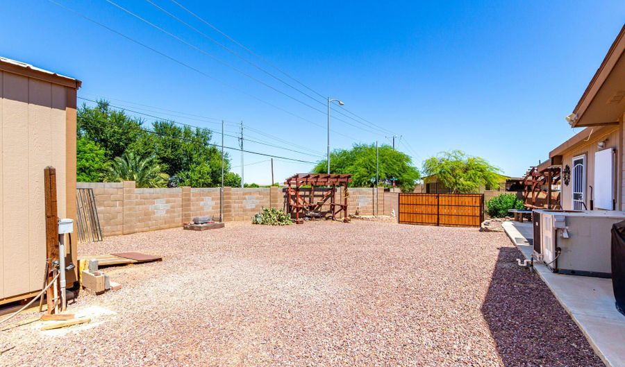 1869 N RIM ROCK Dr, Casa Grande, AZ 85122 - 2 Beds, 2 Bath