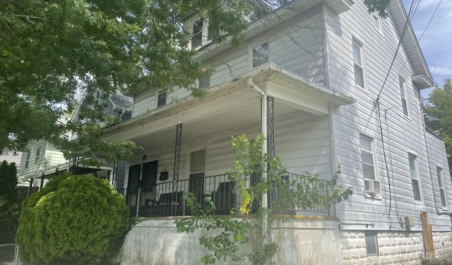 1001 Sewall Ave, Asbury Park, NJ 07712 - 5 Beds, 3 Bath