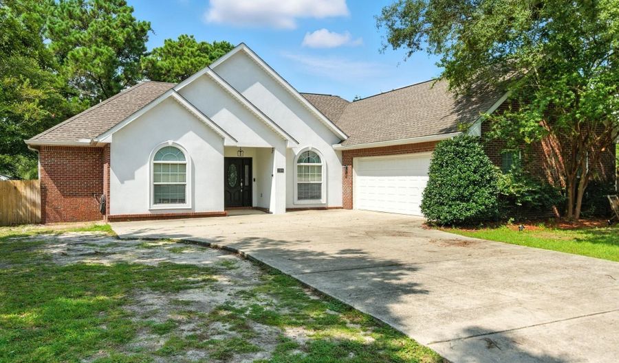 2406 Bonne Terre Blvd, Biloxi, MS 39531 - 3 Beds, 2 Bath
